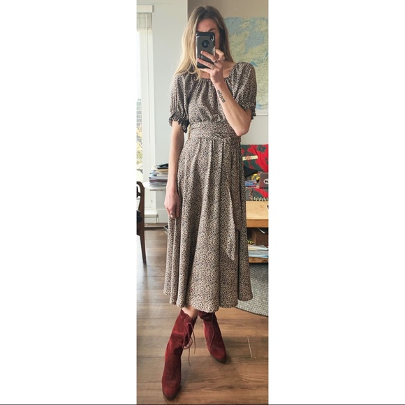 Handmade Vintage Inspired Bell Sleeve Midi dress - Picture 4 of 11